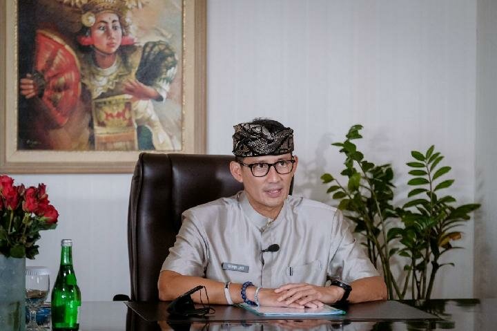 Menteri Pariwisata dan Ekonomi Kreatif Sandiaga Uno dalam acara