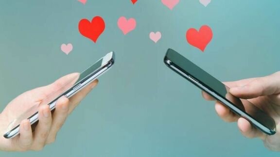 Waspada! Ini Bahaya dan Manfaat Sleep Call yang Jarang Diketahui, Pasangan LDR Wajib Catat!