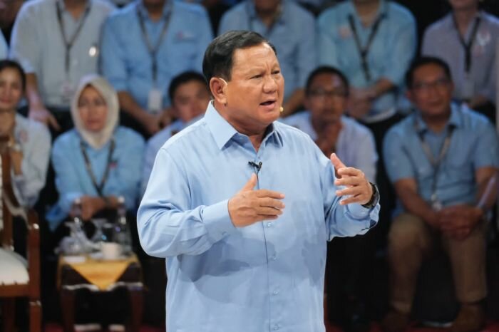https: img.okezone.com content 2023 12 12 337 2937718 prabowo-kritisi-anies-soal-penanganan-polusi-udara-di-jakarta-4an9VZKhCI.jpg