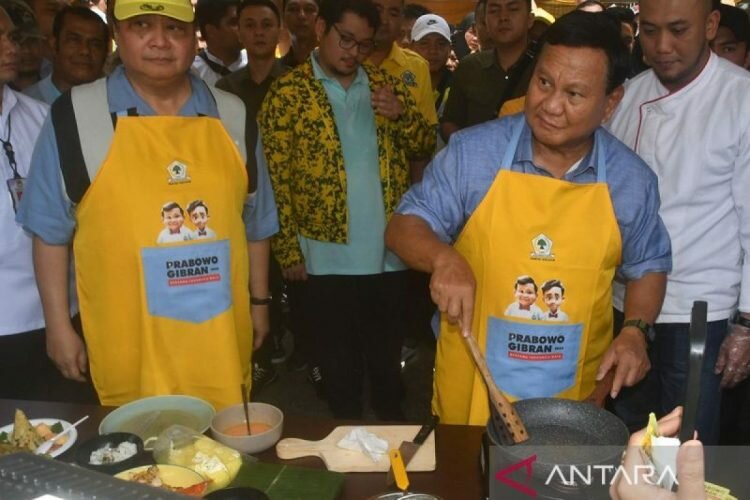 Konsolidasi Partai Golkar sosialisasikan makan siang gratis