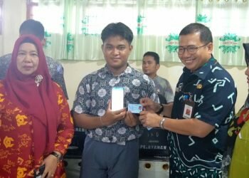 Pemprov Sulsel targetkan rekam e-KTP 200 ribu pemilih pemula