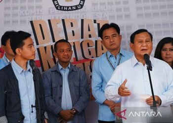 Prabowo kecewa atas narasi 2 capres lainnya saat debat ketiga