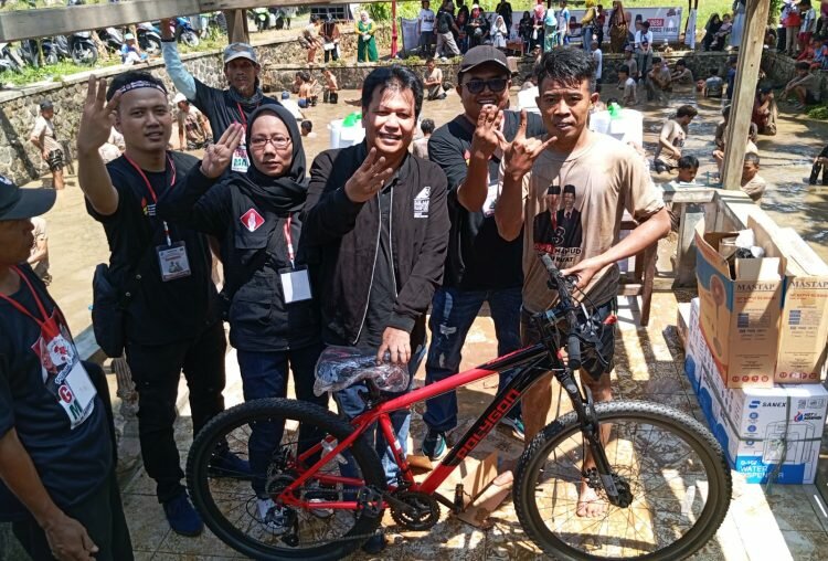 Perkenalkan 21 Program Ganjar-Mahfud, RBPR Ciamis Adakan Acara Bareng Masyarakat