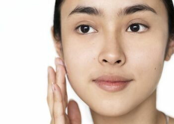 5 Cara Mudah Menghilangkan Belang di Wajah