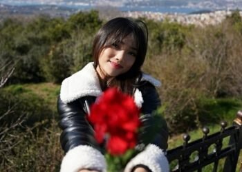 Kangen Seseorang, Fuji Malah Ajak Baku Hantam saat Teman Mau Bongkar Sosoknya